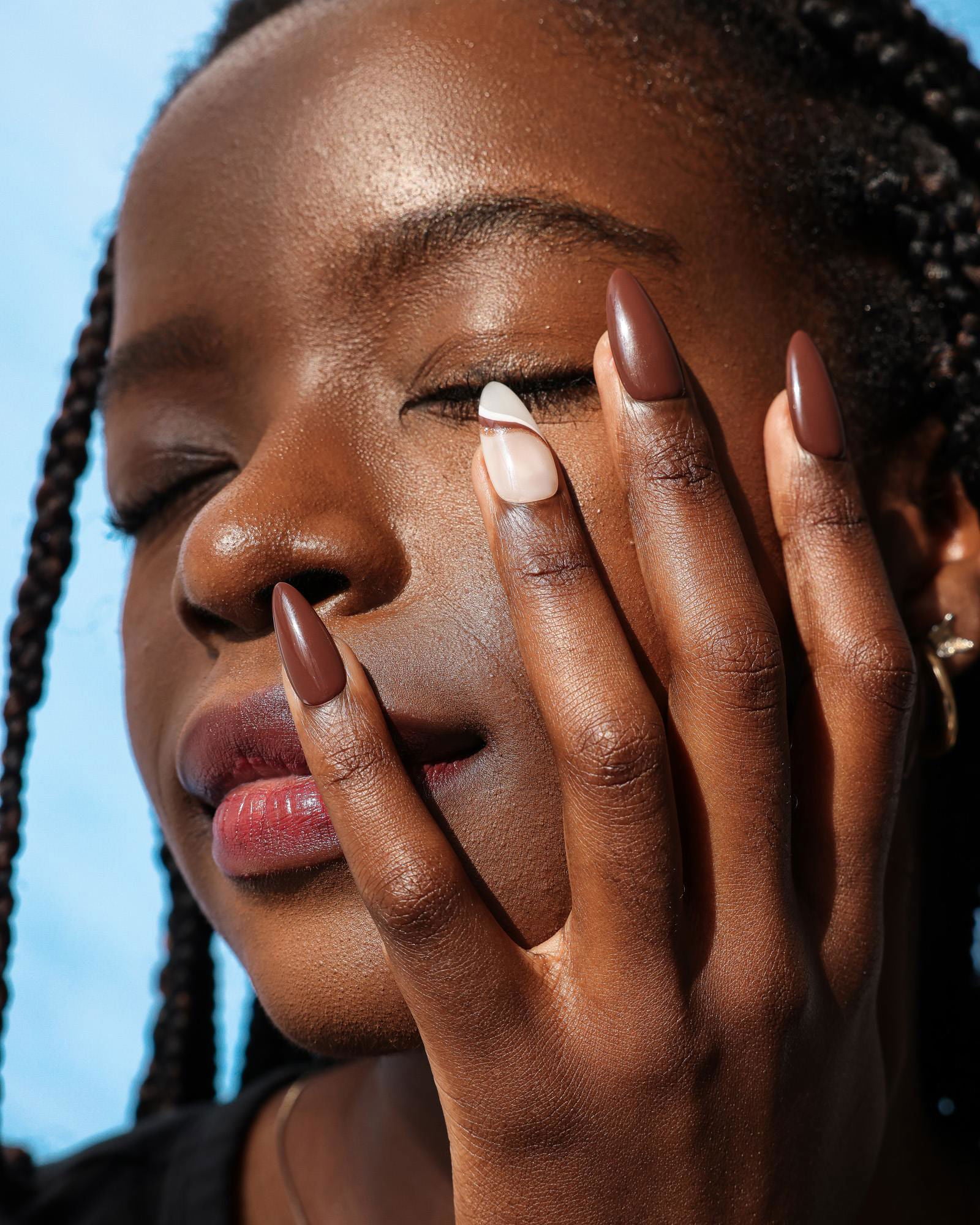 Chocolate Swirl Press On Nails - Vennier -