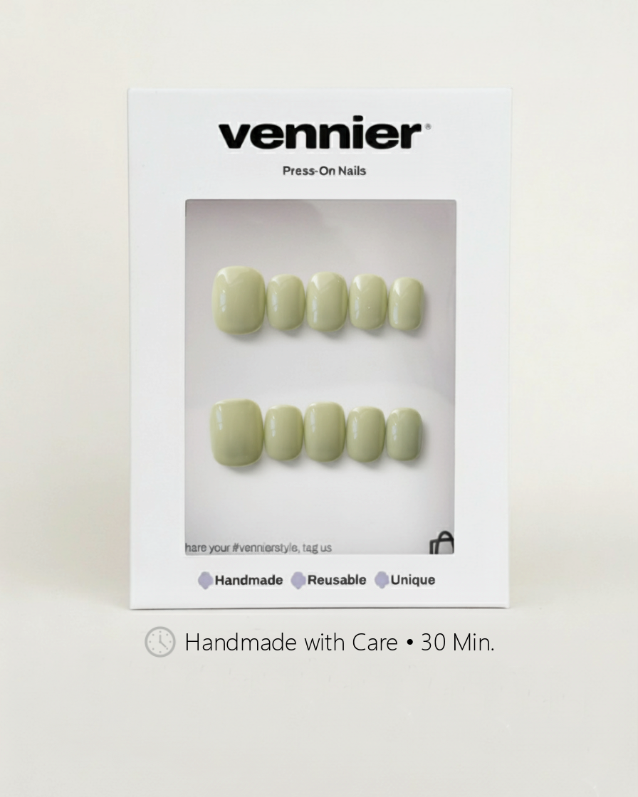 Pastel Matcha Press Ons