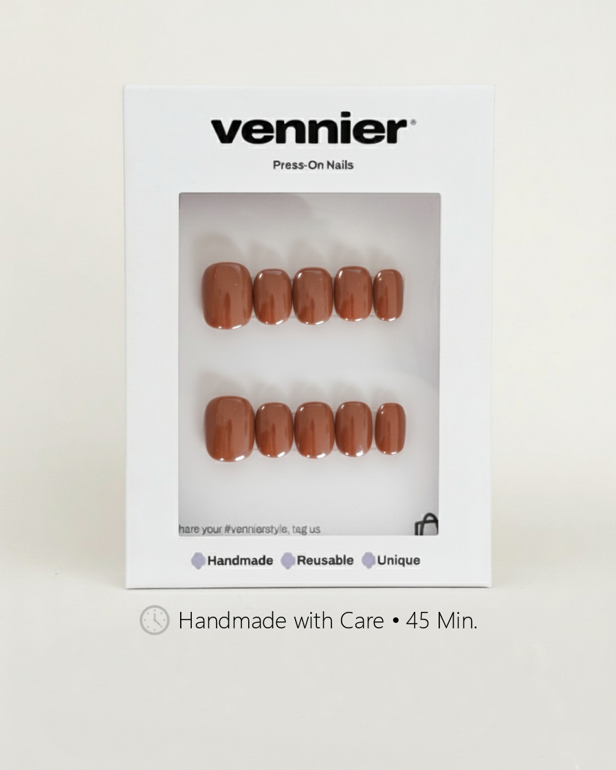 Caramel Chrome Press Ons