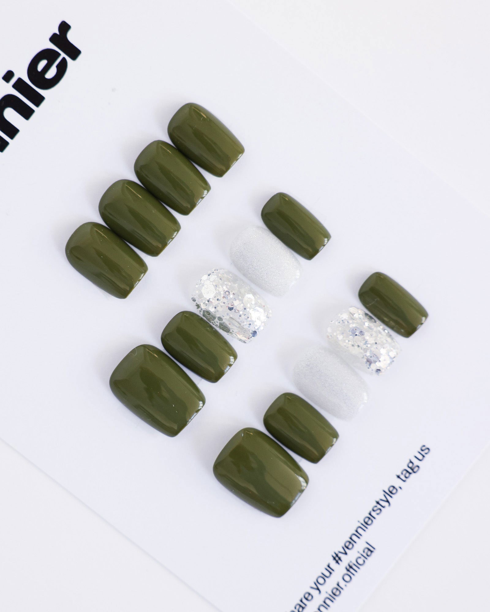 Forest Frost Press On Nails - Vennier -