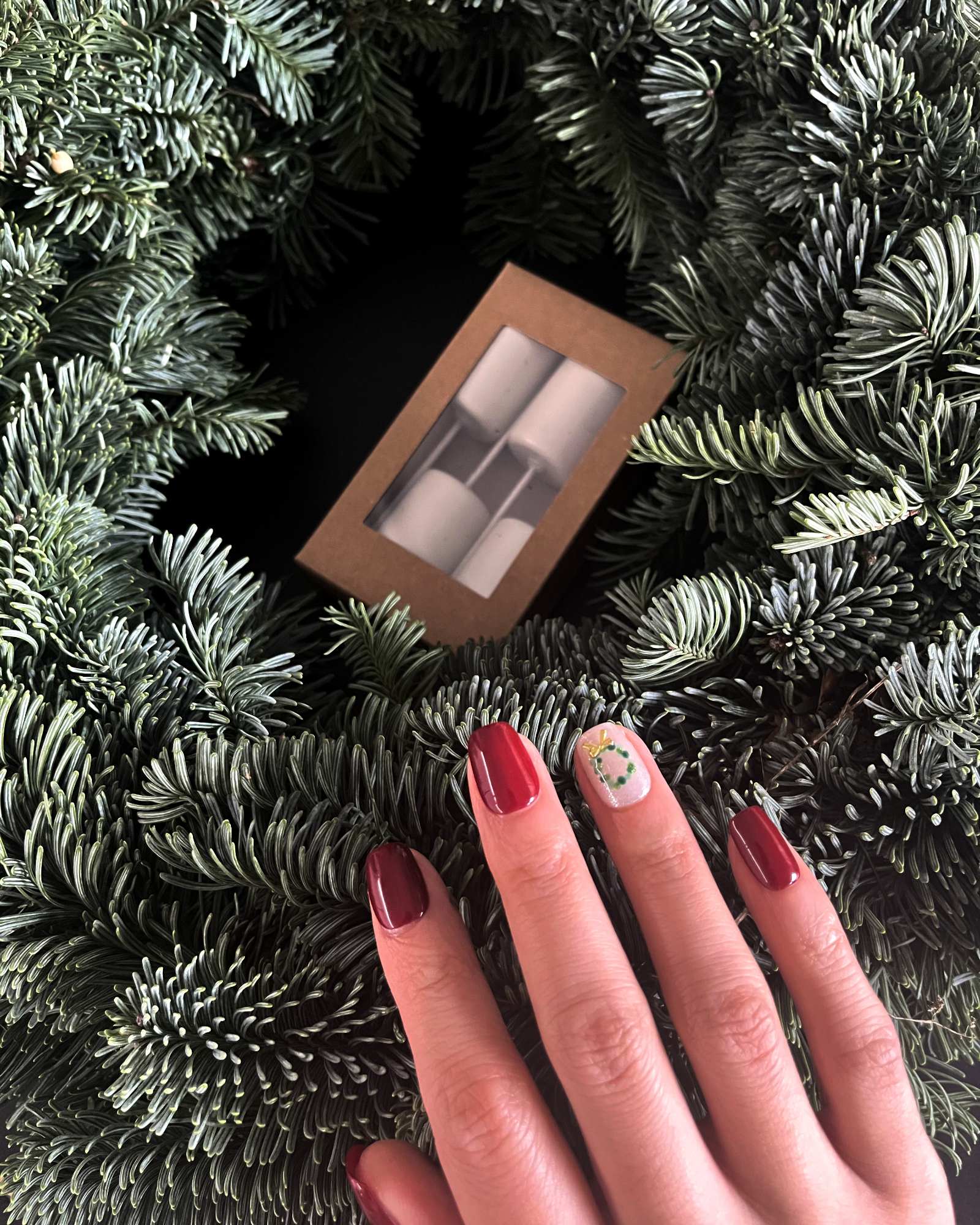Jingle Wreath Press Ons