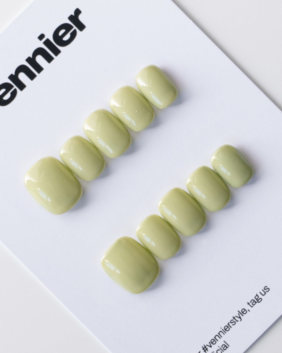 Pastel Matcha Press Ons