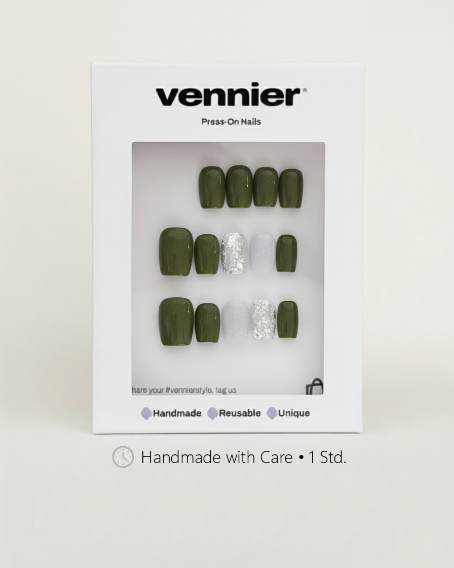 Forest Frost Press Ons